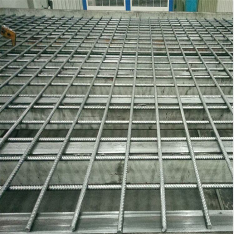 電焊鋼筋網(wǎng)片建筑施工時的注意事項 電焊鋼筋網(wǎng)片建筑施工時的注意事項